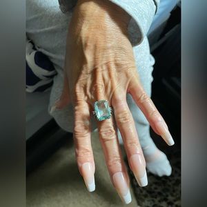 Costume aqua ring, size 7